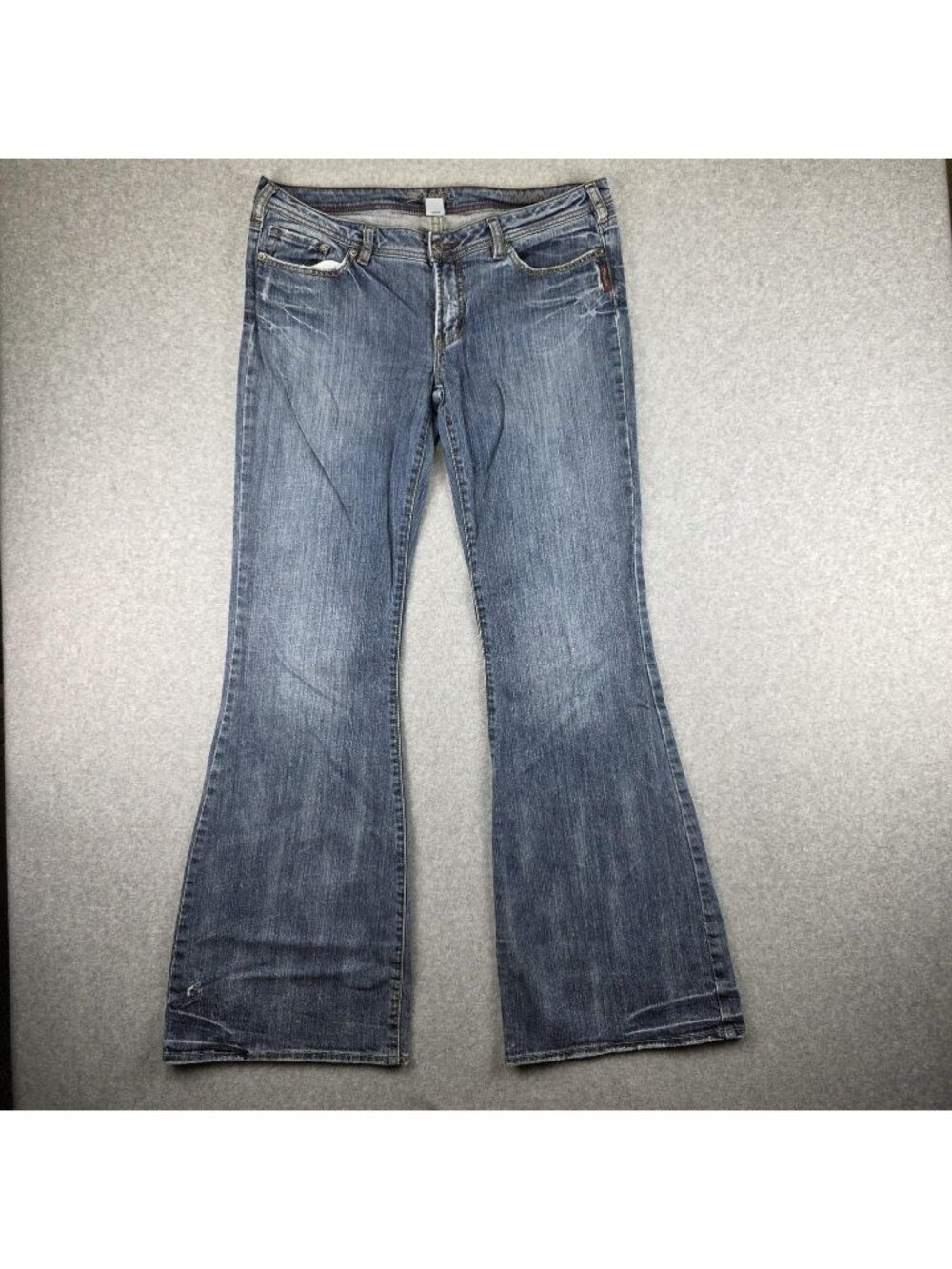 Silver Jeans Prism Womens 32x35 Flare Jeans Medium Wash Stretch Distressed Blue